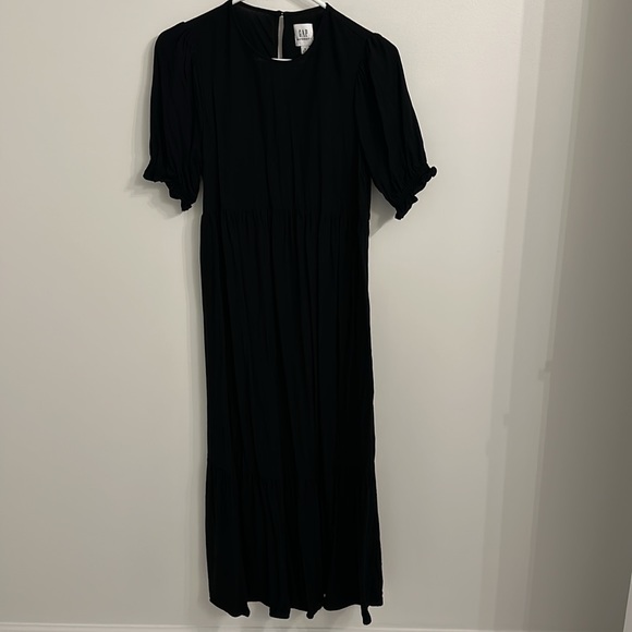 Gap Maternity Puff Sleeve Midi Dress - Picture 2 of 6